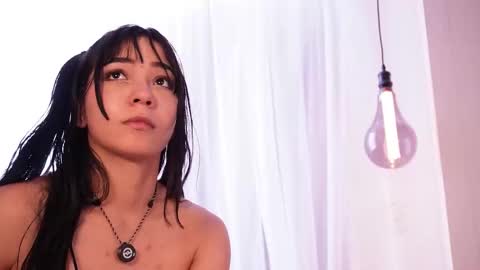 Lilith Rosse online show from November 13, 5:15 pm