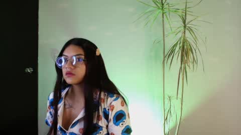 Lilith and Khloe  online show from September 16, 11:23 am