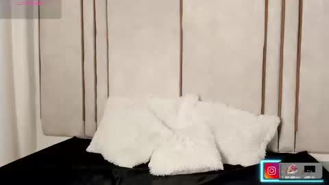 Snapshot of lilith_dry chatting on September 13, 3:25 pm lilith_dry online show from September 13, 3:25 pm