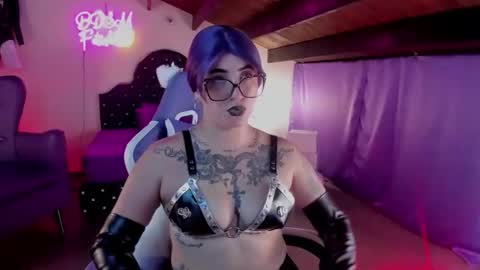 Lilith Dark online show from May 20, 1:17 pm