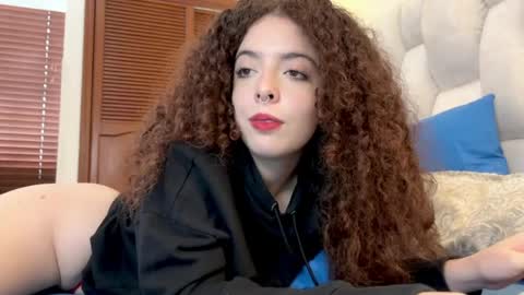 Lilith  online show from March 31, 3:12 pm