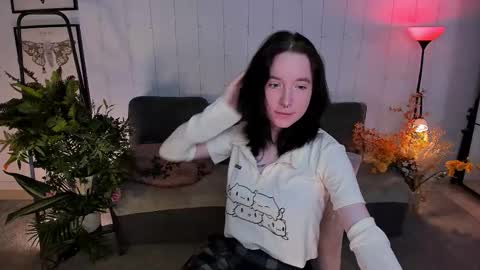 Snapshot of lilithlunna chatting on September 24, 10:49 pm Lilith online show from September 24, 10:49 pm