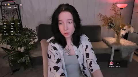 Snapshot of lilithlunna chatting on September 20, 5:49 pm Lilith online show from September 20, 5:49 pm