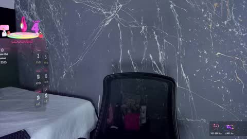 Lilith luxorr online show from November 25, 1:54 pm