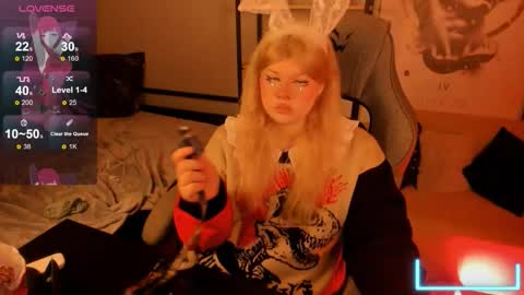 LilithNelson online show from November 11, 10:45 pm