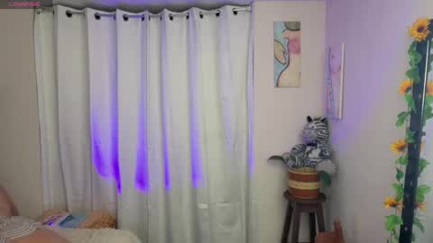 Lele online show from April 15, 7:01 am