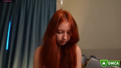 Snapshot of lilla_cutie chatting on September 18, 8:18 am Lilla online show from September 18, 8:18 am