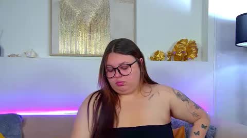 Snapshot of lillianhaig chatting on September 14, 6:42 pm LillianHaig online show from September 14, 6:42 pm