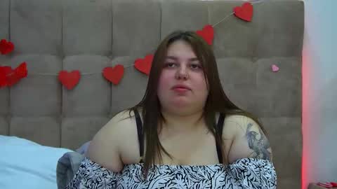 Snapshot of lillianhaig chatting on February 16, 6:32 pm LillianHaig online show from February 16, 6:32 pm