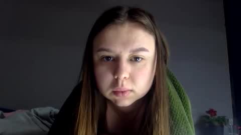 Lily online show from October 13, 6:15 am