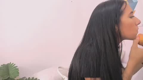 Sweety Lilly Love  online show from March 30, 3:12 pm