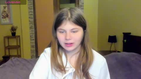 Lilly online show from October 20, 7:08 pm