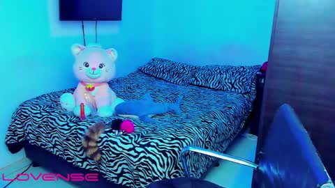 Lilly3 online show from April 8, 3:09 am