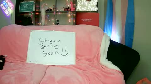 lillyVonT online show from October 5, 10:06 pm