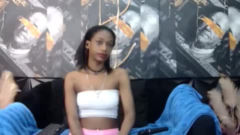 lilmissbaddiexxx online show from January 8, 6:47 pm