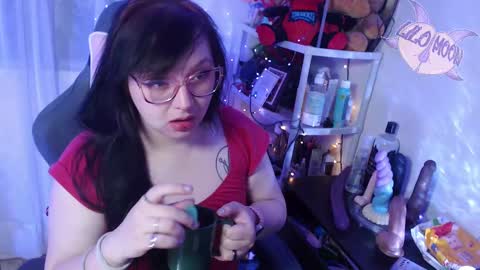 Lilo  online show from February 28, 4:21 am