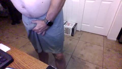 Snapshot of lilpackage69 chatting on September 24, 5:03 am lilpackage69 online show from September 24, 5:03 am