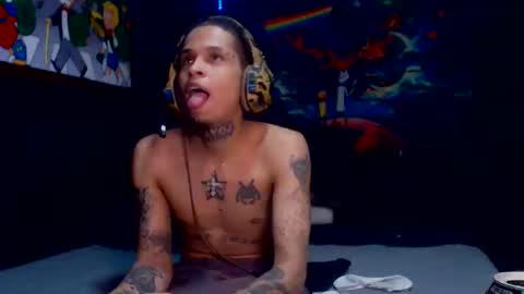 Snapshot of lilray99 chatting on February 20, 4:47 pm ONLYFANS online show from February 20, 4:47 pm