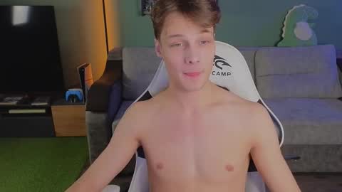 lilteddyboy online show from November 11, 9:06 pm