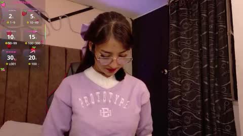 Lily online show from February 24, 4:04 am