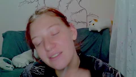 lily_ember online show from March 18, 9:09 pm