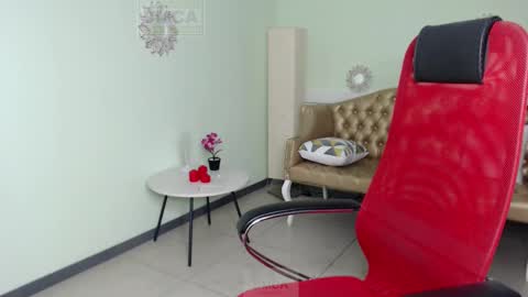 Lily online show from February 26, 12:38 pm