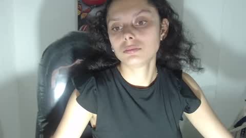Snapshot of lily_jone chatting on October 2, 7:23 pm LILY online show from October 2, 7:23 pm