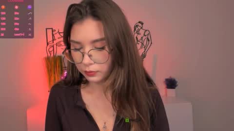 Lily online show from October 23, 7:37 pm