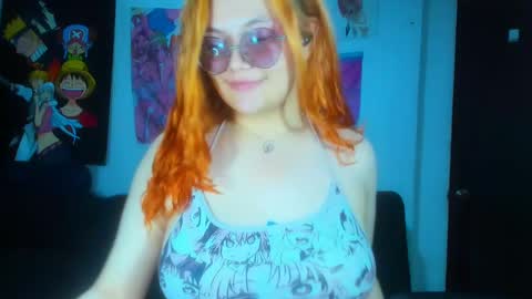 Snapshot of lily_stone04 chatting on February 21, 8:07 am lily_stone04 online show from February 21, 8:07 am
