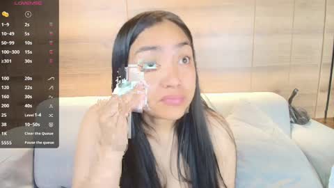 lily_waist online show from April 14, 3:10 am