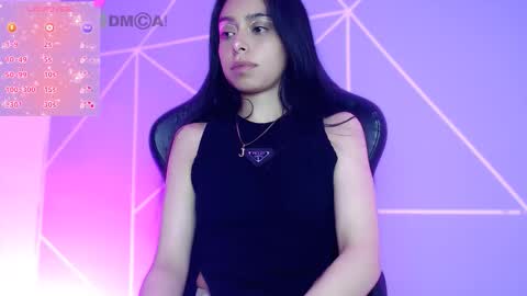 Liliana louise online show from October 18, 8:46 pm