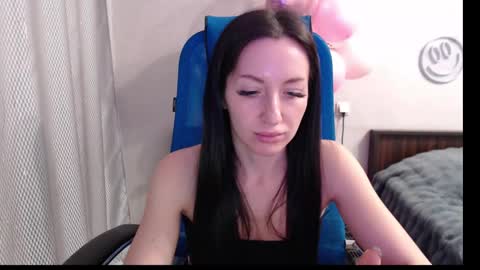 Snapshot of lilymellow chatting on January 25, 12:58 pm Lily online show from January 25, 12:58 pm