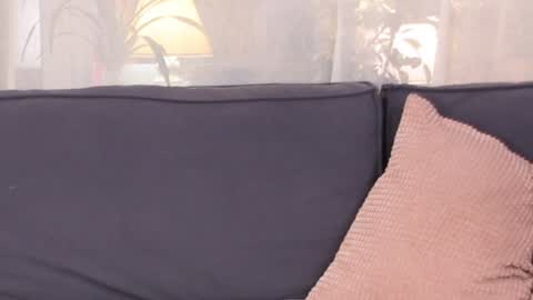 Snapshot of lilyminx chatting on February 3, 2:45 pm -- My Wishlist online show from February 3, 2:45 pm