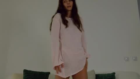 Lily online show from March 12, 6:17 am