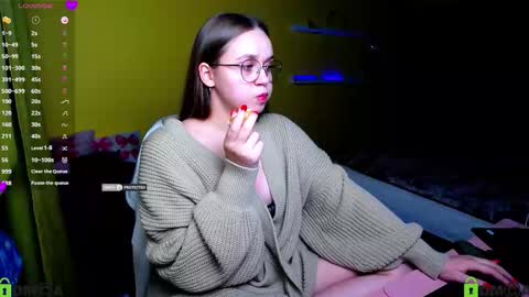 Lily online show from January 16, 6:17 pm