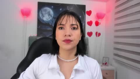 Snapshot of lina_bedoya chatting on March 11, 11:44 am Lina Bedoya online show from March 11, 11:44 am