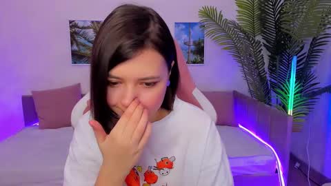 Snapshot of lina_brownie chatting on February 6, 1:16 am Lina online show from February 6, 1:16 am