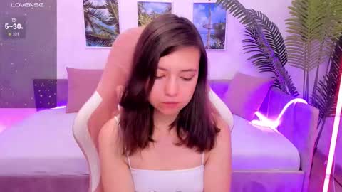 Snapshot of lina_brownie chatting on September 24, 2:40 am Lina online show from September 24, 2:40 am