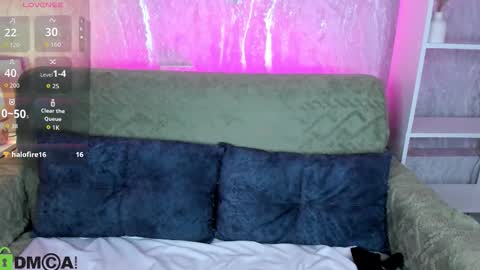 Linda  GMT2 Mon Tu Fri Sa Su  0300am-1000 am online show from February 1, 1:02 am