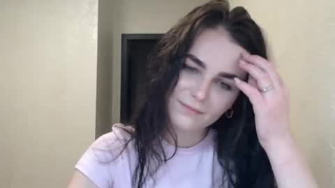 Linda online show from January 7, 8:25 pm