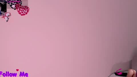 Snapshot of linda_alana chatting on January 10, 9:53 pm Alana online show from January 10, 9:53 pm