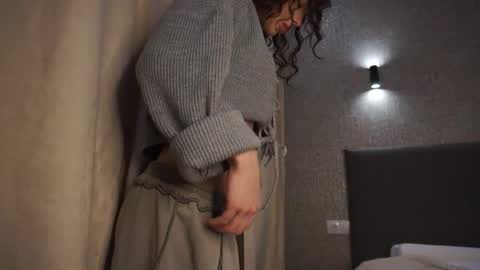 Linda online show from January 15, 1:42 pm