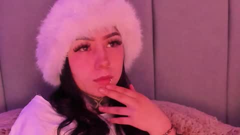 Lindaa maria  online show from January 9, 6:08 am