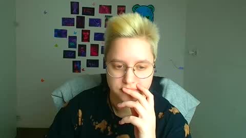 Linda online show from March 18, 12:22 pm