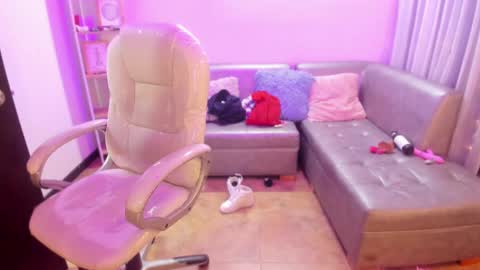 linda miller online show from March 1, 3:53 am