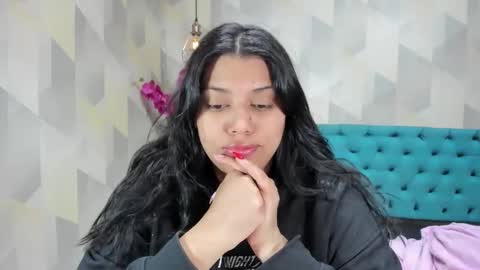    online show from October 1, 7:24 pm