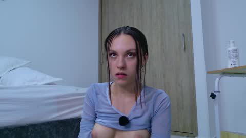 Linda online show from March 8, 2:04 am