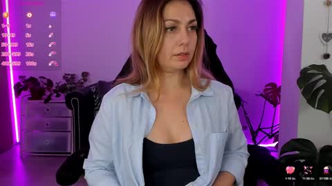 Linda  --  online show from March 6, 9:53 pm