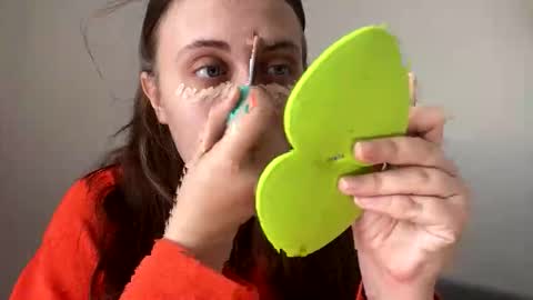 Emily online show from May 25, 1:06 pm