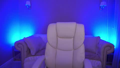 Snapshot of liorafox chatting on October 11, 9:29 pm Lia online show from October 11, 9:29 pm